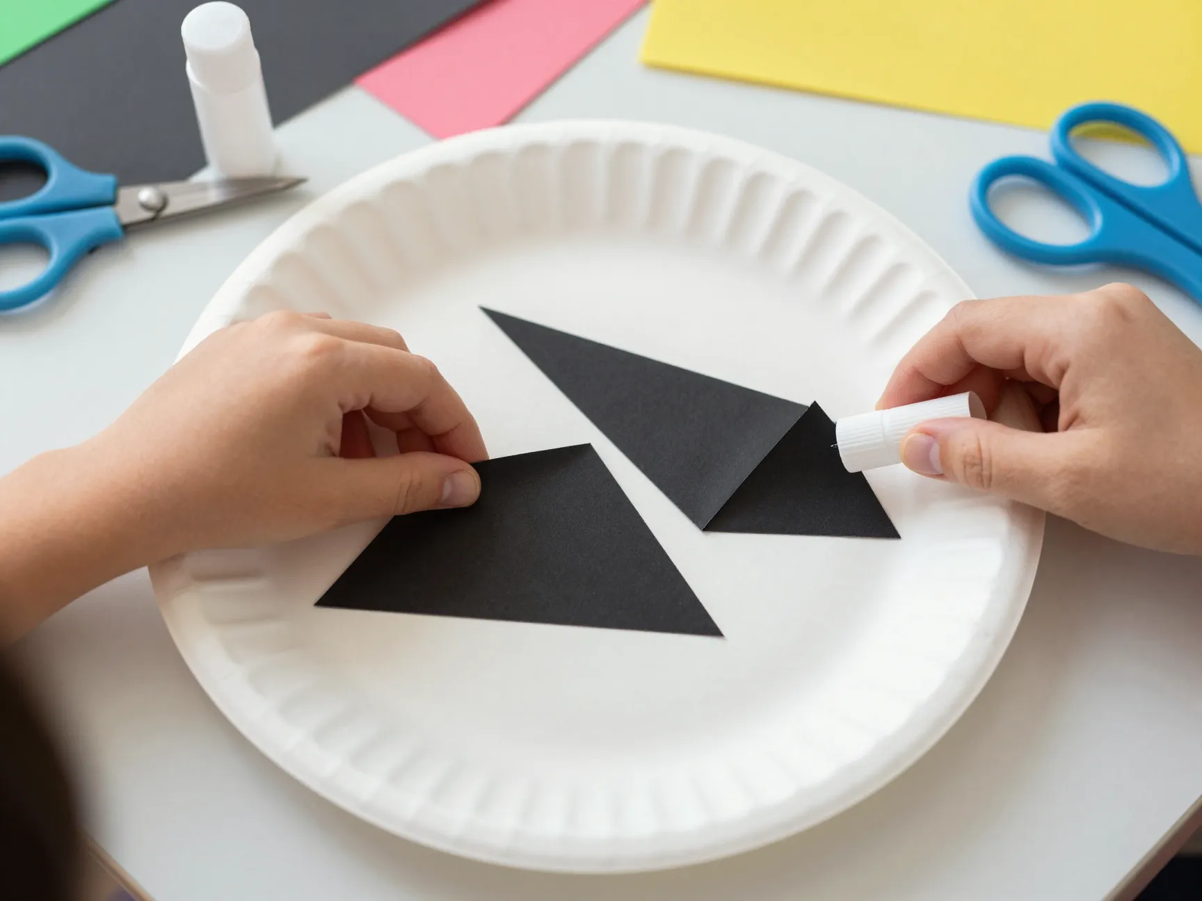 Paper plate cat ears for fast kid friendly costumes